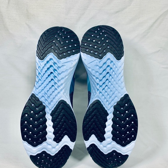 Nike Odyssey React 2 Flyknit Mens Shoes Sz 10.5 - Picture 6 of 8